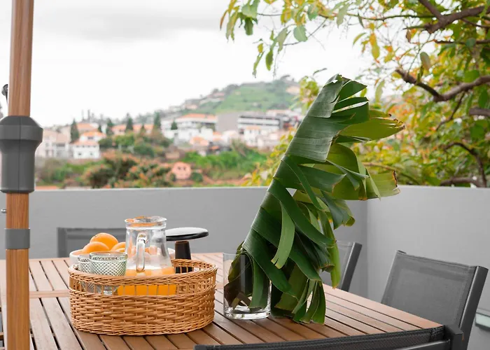 Achada Sol Nyaraló *